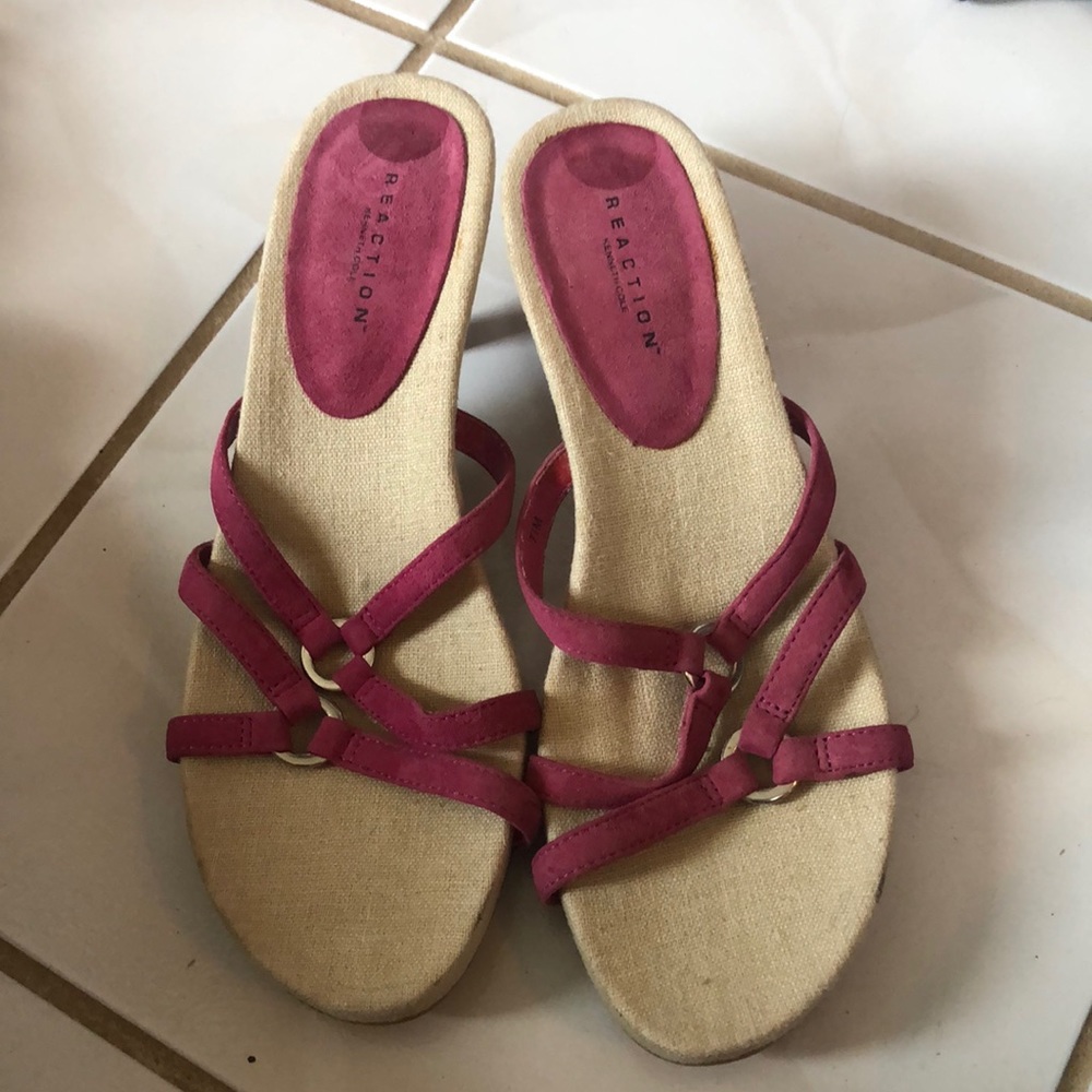 Reaction By Kenneth Cole sandals